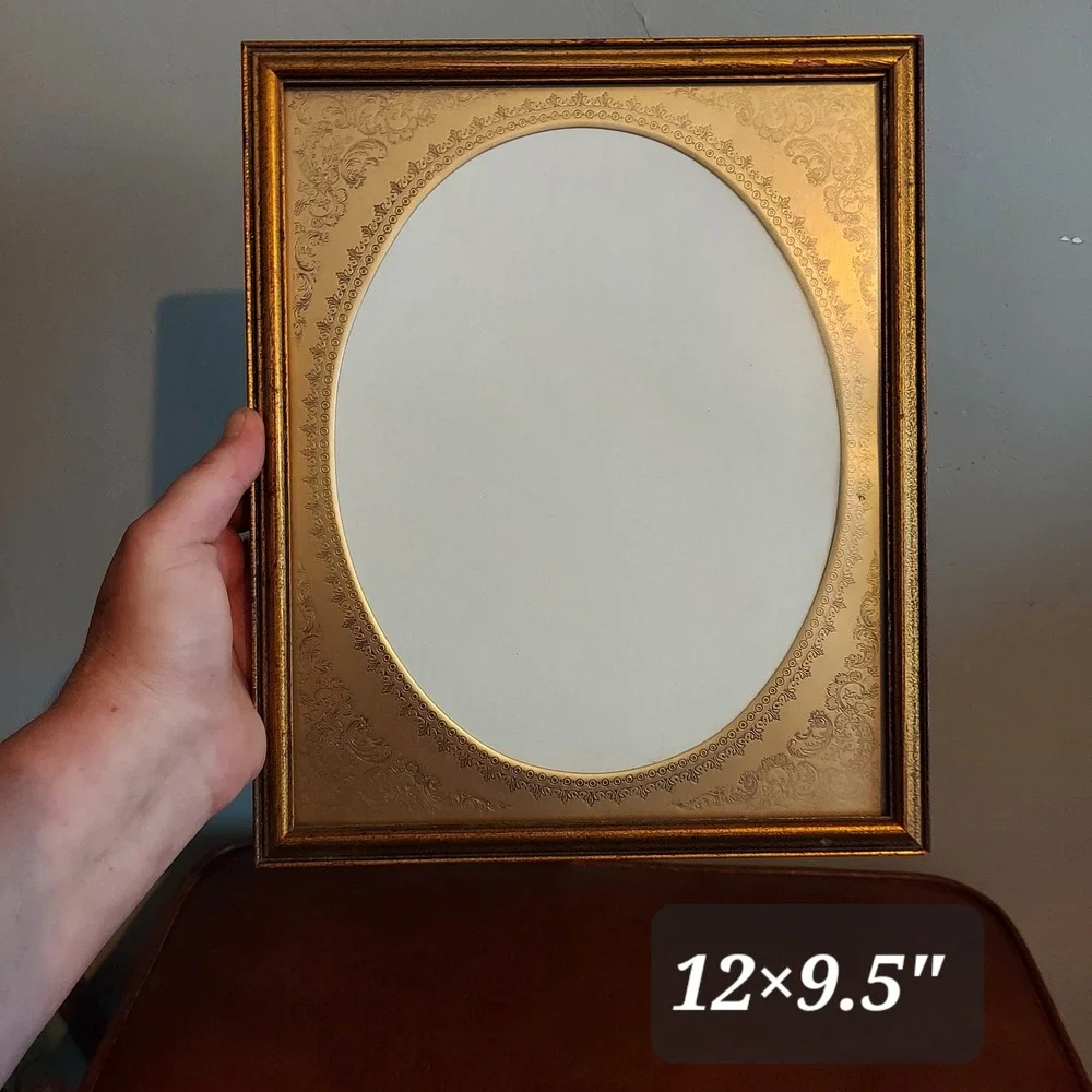 Vintage Gold Ornate Picture Frame 12x9.5 Rectangular with Oval Mat Embossed